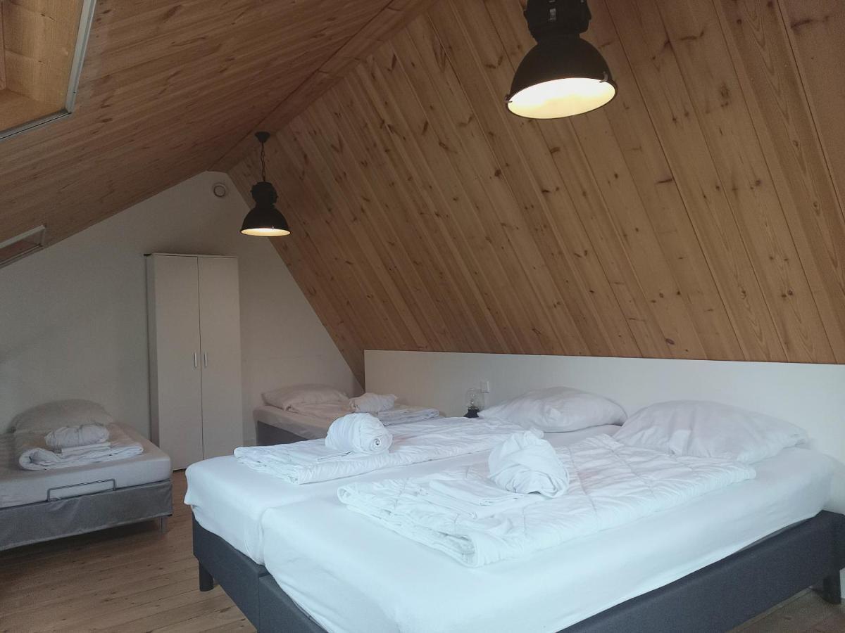 Ruim Appartement In Prachtige Fiets-Wandelomgeving アップカウデ エクステリア 写真